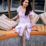 Tejasswi Prakash Instagram - Mentre respiro, spero 🦄