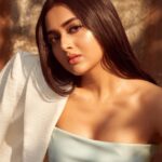 Tejasswi Prakash Instagram - I’d stop scrolling too . . . Styled by : @dollaypop Asst : @styledby.siyaaa @xrishikax @garimaaa19 Dress @freakinsindia @viralmantra Ring @blingthingstore Earrings @rishirichjewels 📸 @visualaffairs_va