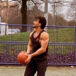 Tiger Shroff Instagram – Told you i dont miss😋 even closed my eyes on the last one