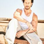 Tiger Shroff Instagram – ☀️ @sheldon.santos