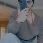 Tiger Shroff Instagram – Dad, this one’s to put your curiosity to rest about why we youngsters love the new vivo T2 5G series!

Watch this!

Whether I’m jumping, running, or walking, with its 64MP OIS Anti-Shake Camera, I can create my videos with utmost stability.

Active youngsters like me who love to multi-task on the go and love speed, need a phone that complements us.

#GetSetTurbo #vivoT2 #5g #Ad
@vivo_india
