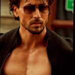 Tiger Shroff Instagram – 🖤🩸
