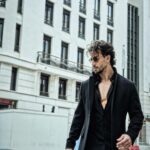 Tiger Shroff Instagram – 🖤