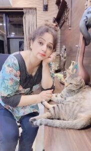 Upasana Singh Instagram - 🤗🤪😵😜🤣💃🏾🕺🏽💖🌷