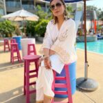 Urvashi Dholakia Instagram – Meri safedi tumhaari safedi se safed kaise 😜🤪 #afternoon #party #poolside 
:
:
#urvashidholakia #thailand #huahin #destination #wedding #holiday #family #time #love #gratitude Avani+ Hua Hin Resort