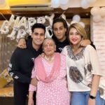 Urvashi Dholakia Instagram - I believe that it’s not just a mother who brings new life into the world! Children give a new life to the mother as well and that’s exactly what you do have done for me❤️ I wish you nothing but happiness, joy, success always and forever and ever and ever and ever❤️❤️❤️❤️ HAPPY BIRTHDAY MY BABIES 🥳🥳❤️❤️🧿🧿 @kshitijdholakia @sagardholakia : : #urvashidholakia #birthday #celebration #allgrownup #💕