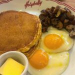Vaani Kapoor Instagram - To see is to devour ! Unholy act @holybellycafe 🫢