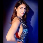 Vaani Kapoor Instagram - Fancy for @feminaindia 🪩🖤