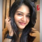 Vaibhavi Shandilya Instagram – What’s your smile statement??? 
.
 .
.
#instagood #picoftheday #smile Mumbai, Maharashtra