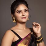 Vaibhavi Shandilya Instagram - Mother's Love Draped in Traditional Elegance: Embracing Ethnic Wear with a Saree #sareelove 🎥: @vivid_snaps_art_n_photography