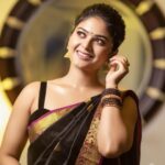 Vaibhavi Shandilya Instagram - Legacy of Elegance #sareelove 🎥 @vivid_snaps_art_n_photography