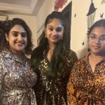 Vanitha Vijayakumar Instagram - Our #arisimootai our princess out baby has grown up to be 14 today… most loveable most kind most humble and most honest child .. my best friend and definitely my mom in Hyderabad… she is so talented and going to be so successful one day… need your blessings.. happy birthday papa my lil one forever my baby.. wish u everything u dream for … DREAM BIG .. ❤️🎂👍 @jaynitha_rajann