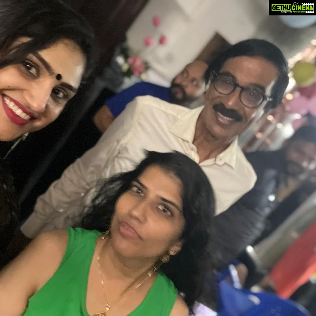 Vanitha Vijayakumar Instagram - Anna u a irreplaceable actor and a humble sweet human being.not able to believe you are no more… industry and fans will miss u forever.. blessedto have worked with you.. @manobalammahadevan … thanks for being a brother to me anna .. will miss u