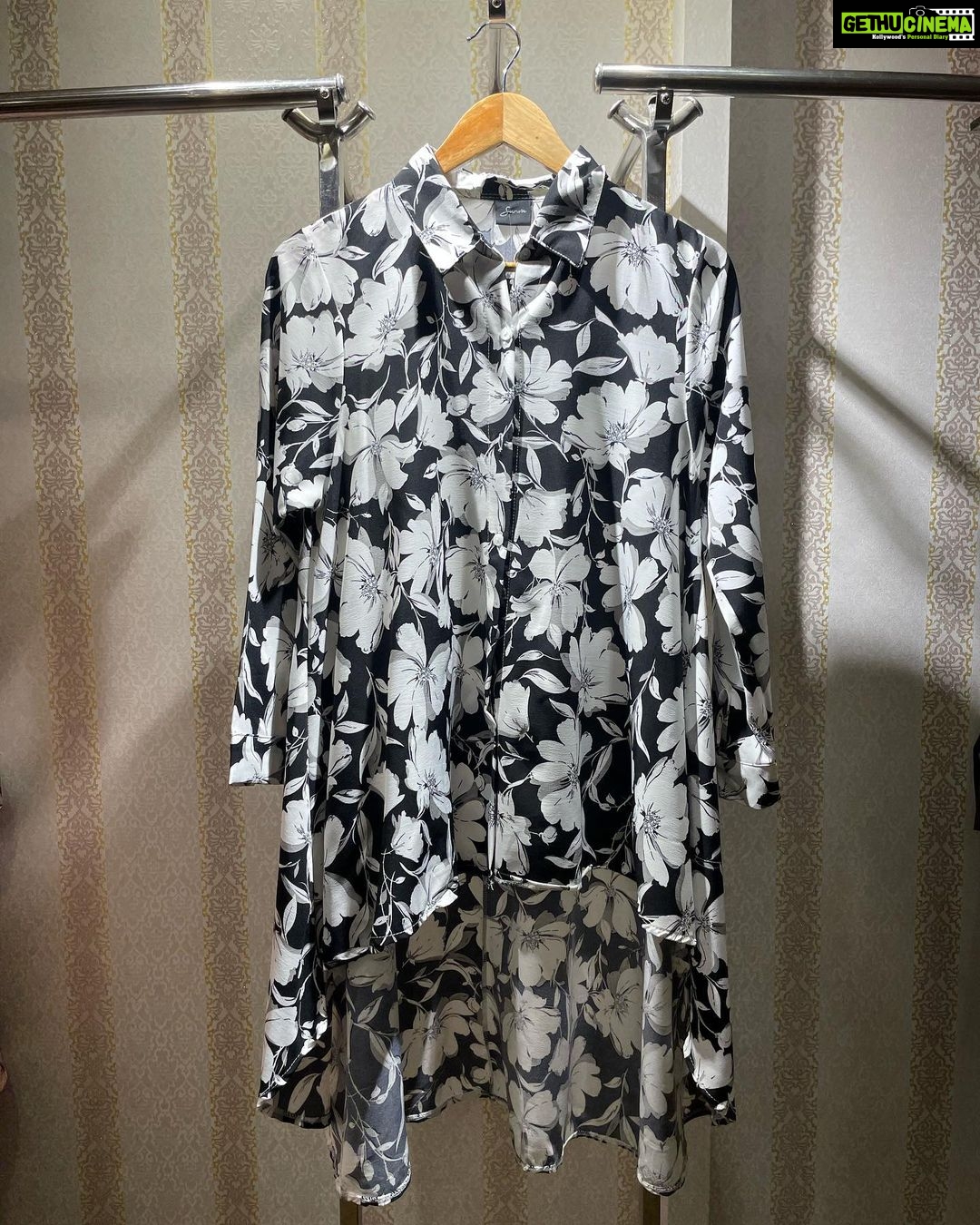 Vanitha Vijayakumar Instagram - New arrivals!! 🛍💃 Visit or Dm us! 🥰 Free shipping within India 🇮🇳 ~ @vanithavijaykumarstylingstudio @vanithavijaykumar Visit us at Gems Court, Khader Nawaz Khan Road, Nungambakkam {Google map link in bio} ~ ~ ~ ~ ~ ~ ~ ~ ~ ~ ~ ~ Tags ❤️🔥 #vanithavijaykumarstyling #vanithavijaykumarstudios #satindress #boutique #shortdress #stylish #girl #ootd #outfit #clothing #brand #picoftheday #photooftheday #instafashion #instagood #instadaily #shopping #makeup #accessories #styleblogger #fashion #fashionblogger #fyp #explorepage #rings #fashion #style #makeup #new #dresses #freemakeup #partywear .