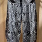 Vanitha Vijayakumar Instagram - Denim parallel palazzo 3/4 pants 👖🪡 New arrivals!! 🛍💃 Visit or Dm us! 🥰 Free shipping within India 🇮🇳 ~ @vanithavijaykumarstylingstudio @vanithavijaykumar Visit us at Gems Court, Khader Nawaz Khan Road, Nungambakkam {Google map link in bio} ~ ~ ~ ~ ~ ~ ~ ~ ~ ~ ~ ~ Tags ❤️‍🔥 #vanithavijaykumarstyling #vanithavijaykumarstudios #satindress #boutique #shortdress #stylish #girl #ootd #outfit #clothing #brand #picoftheday #photooftheday #instafashion #instagood #instadaily #shopping #makeup #accessories #styleblogger #fashion #fashionblogger #fyp #explorepage #rings #fashion #style #makeup #new #dresses #freemakeup #shirts . Chennai, India
