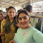 Vanitha Vijayakumar Instagram - #mysuru #srichamundeshwaritemplemysore Chamundi Temple