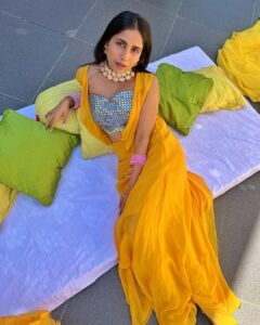 Veebha Anand Instagram - Haldi ready!!! 

#hifsakishaadi#

@timelessjewelsby_s 
@the_adhya_designer