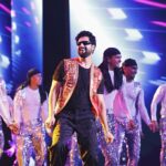 Vicky Kaushal Instagram - Come and celebrate legendary choreographers and re-live their magic as I shake a leg on some iconic songs at the 68 Hyundai Filmfare Awards with Maharashtra Tourism on Colors at 9 pm tonight!!! . @colorstv @filmfare #association #filmfarenight