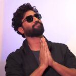 Vicky Kaushal Instagram - Bohot arsey baad aapke sheher, aapke bazaar, aapke college, aapke ghar aakar aapse judne ka mauka mila. Pichle do hafto mein neend nahi mili par sukoon bohot mila… thank you! Your love is our biggest motivation, our biggest encouragement. #ZaraHatkeZaraBachke hum sabki Film hai. Jaiye.. dekhiye… सह-परिवार! ❤️🍿🤗