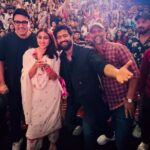 Vicky Kaushal Instagram - Special screening ❤️ special people ❤️ special city!!! Indore ko diya humne ek khaas तोहफ़ा, by holding a surprise #ZaraHatkeZaraBachke screening for our lovely fans! Thank You so much for showering us with so much love. Ab hai aap sabki baari… our Film releases in theatres TOMORROW!!! Please go, watch #ZHZB sah-parivaar kyunki aapka pyaar hai toh humein… Phir Aur Kya Chahiye!!! ❤️❤️❤️ Book your tickets now! In theatres tomorrow. @saraalikhan95 @therakeshbedi @anubhafatehpuria @neeraajysood @kanupriyashankarpandit @susmita_mukherjeeofficial @mrfilmistaani @akash.khurana @himanshu.players50 @srishtigangulirindani @vivaan_shah_786 @Inaamulhaq_official @laxman.utekar #DineshVijan #JyotiDeshpande @maitreybajpai @nazakat.husn @sharadakarki @pvijan @maddockfilms @officialjiostudios @sachinjigar @soulfulsachin @jigarsaraiya @arijitsingh @amitabhbhattacharyaofficial @saregama_official