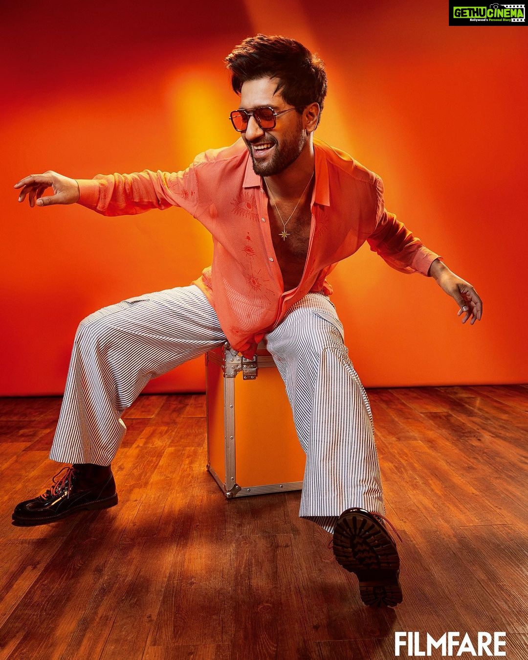 Vicky Kaushal Instagram - @filmfare | Dec 2022. 🎁💥