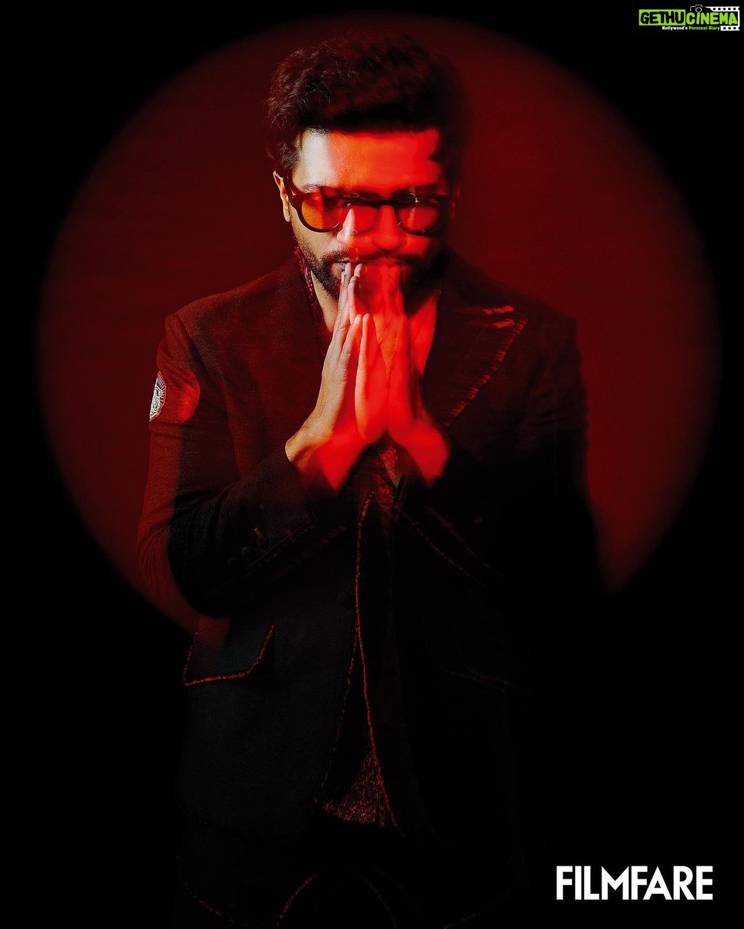 Vicky Kaushal Instagram - @filmfare | Dec 2022. ❤️🔥🌪️