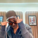 Vicky Kaushal Instagram - My wife begs me not to put up such videos, but I can’t help it. Hopefully one day she’ll say… “KYAA BAAT HAII!!!” 🤷🏽‍♂️😎🕺🏽