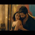 Vicky Kaushal Instagram - t’s time to swoon! Dive deep into the feeling of love & more. #BanaSharabi, SONG OUT TOMORROW at 12:20pm! 💖 #GovindaNaamMera streaming from 16th December, only on @disneyplushotstar! #GovindaNaamMeraOnHotstar @karanjohar @apoorva1972 @ajit_andhare @bhumipednekar @kiaraaliaadvani @shashankkhaitan @tanishk_bagchi @jubin_nautiyal @azeemdayani @thetusharkalia @viacom18studios @dharmamovies @mentor_disciple_films @sonymusicindia