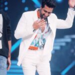 Vicky Kaushal Instagram - 🕺🏽💥😘❤️🫶🏽🎬🔫🎶👊🏽🔥👌🏽✨ . #GovindaNaamMera | 16th December on @disneyplushotstar