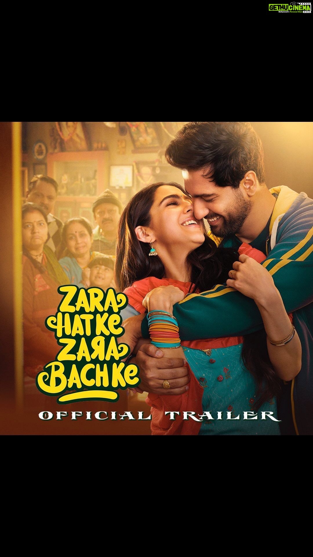 Vicky Kaushal Instagram - Iss baar, saari hadein hongi paar, jab divorce hoga sahparivaar. 🫢 Dekhiye #ZaraHatkeZaraBachke Trailer, Out Now! In cinemas on 2nd June, 2023. @saraalikhan95 @therakeshbedi @anubhafatehpuria @neeraajysood @kanupriyashankarpandit @susmita_mukherjeeofficial @mrfilmistaani @akash.khurana @himanshu.players50 @Inaamulhaq_official @laxman.utekar #DineshVijan #JyotiDeshpande @maitreybajpai @nazakat.husn @sharadakarki @pvijan @maddockfilms @officialjiostudios @sachinjigar @soulfulsachin @jigarsaraiya @amitabhbhattacharyaofficial @saregama_official