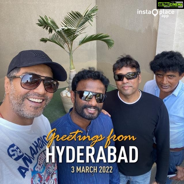 Vinay Rai Instagram - Promoting #etherkumthuninthavan in HYD. With the great @pandiraj_dir, the spectacular @rathnaveludop and the ever dependable @jagan_dir . ET releasing March 10 to cinema halls near you. #actor #actorslife #director #cinematographer #et #tamilcinema #telegucinema #filmpromotions #sunmovies