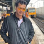Vinay Rai Instagram – Last few days in Sydney. Gonna miss this place.❤️ #sydney #australia #actorslife #vinayrai #holidays #traveldiaries #rail #celebritystyle #actor #endoftrip #keepingitreal #nsw