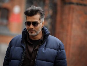 Vinay Rai Instagram - Back to work…. #actor #actorslife #vinayrai #telugucinema #tamilcinema #poland #wroclaw #coldday #layerup