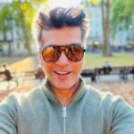 Vinay Rai Instagram – And 22 months later…….😎 #vinayrai #actor #actorslife #uk #berkleysquare #sun #daysoff Berkeley Square