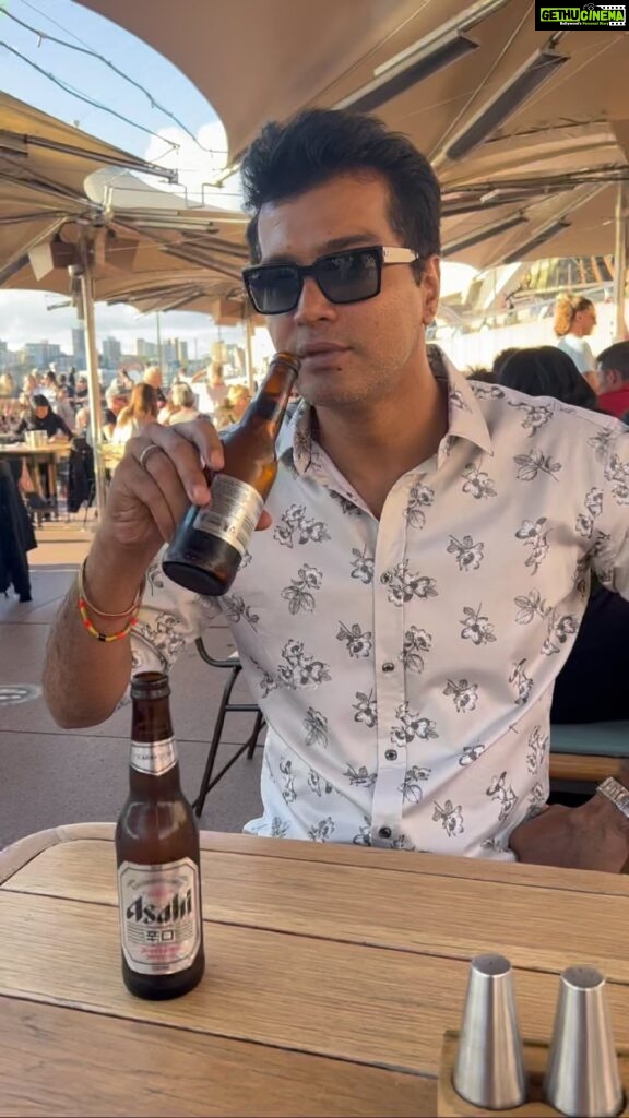 Vinay Rai Instagram - Gosh I love my beers 🍻 ❤. #vinayrai #drinkresponsibly #beerlover #sydney #australia #beerporn #actor #actorslife #hero #villain #holiday Sydney, Australia