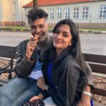 Vinay Rai Instagram - Ice cream and more😜❤️❤️❤️. #actor #actorslife #vinayrai #vimalaraman #hungary #szentkorona #travel #icecream #summervibes Szent Korona Cukrászda