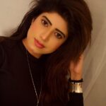 Vindhya Tiwari Instagram - Rafta-rafta 🖤my mornings with this song 🎵 which is ur fav ghazal ?? Mumbai, Maharashtra