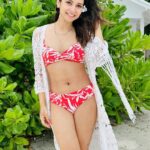 Vinny Arora Instagram - Out of captions that do justice to what a big beach bum I am 🏝️ Villa Park, Maldives