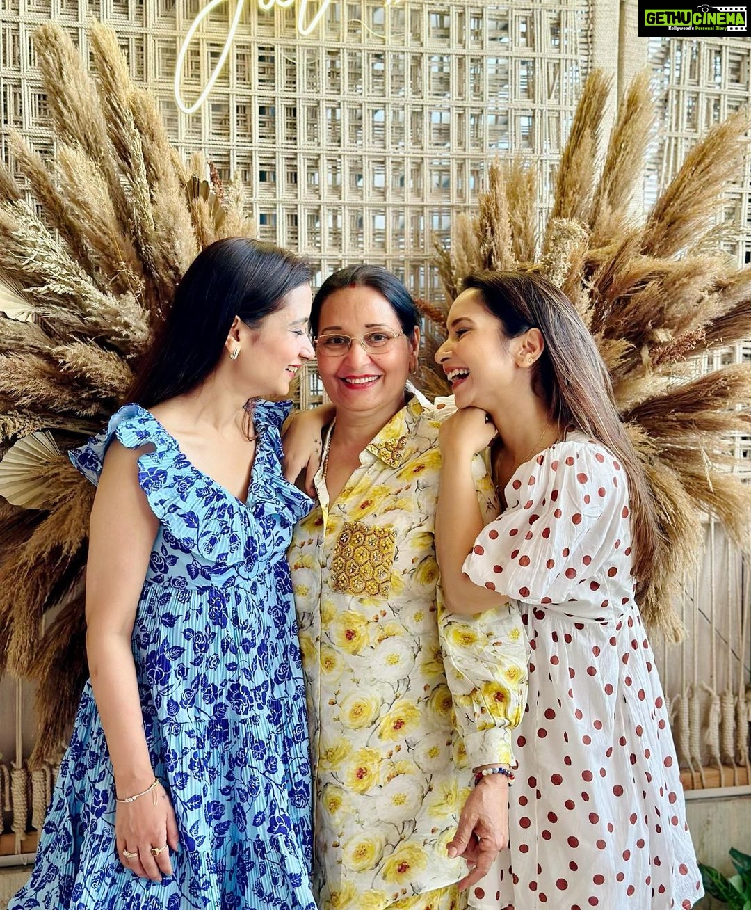 Vinny Arora Instagram - Mommies & Babies 🤱🏻♾
