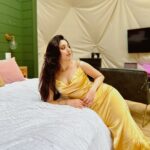 Vrushika Mehta Instagram - Taking a twirl in my sunny yellow dress with my love by my side 💃🏼❤️ What's your favourite colour to wear with your special someone? Share in the comments below! ☀️💛 . An amazing weekend spent at @birchwoodluxurycamping ❤️ #instagood #photooftheday #vrushikamehta