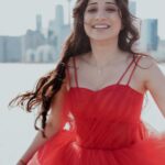 Vrushika Mehta Instagram - Hey Romeo your Juliet is here 🌹 PS: @saurabhghedia21 jaldi aao ❤️ Which emoji do I look like? . Photography: @theelysianwedding Wearing: @mona_fashion_studio07 #photooftheday #instagood #instagram #instadaily