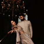 Vrushika Mehta Instagram - A Fairytale romantic affair ❤️♾️ . Location: @fairmontfrontenac Wearing: @chandanfashion Photography: @_.kahanistudio #rabhdivrushyy #wedding #love #photooftheday