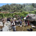 Warina Hussain Instagram - Prayers to Mother Earth 🙏🏻 in honour of World Environment Day, the Uttarakhand Forest Department is taking an incredible step to clean the Sipra River. Your efforts are commendable @ifs_tr.bijulalofficial Sir, Thank you dil se 💚🌊 #worldenvironmentday #swatchbharat #cleanrivers #uttarakhand #gogreen Nainital