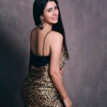 Warina Hussain Instagram - #Saree designed by yours truly 👽🖤 📸 @advait_vaidya mua @futane_ravi hair @mangalasirsat