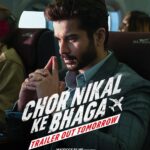Yami Gautam Instagram – Namaste passengers, welcome to flight #ChorNikalKeBhaga 🙏
Savdhani banaye aur aankhein khuli rakhein kyuki iss flight par kuch bhi ho sakta hai – heist bhi, hijack bhi ya shayad dono hi 🫣
#ChorNikalKeBhaga trailer drops TOMORROW only on Netflix!

@yamigautam @sunsunnykhez @netflix_in @maddockfilms @sharadkelkar @indraneilsengupta @ajaysinghmail #DineshVijan @amarkaushik @sirajahmed381 @vishalmishraofficial