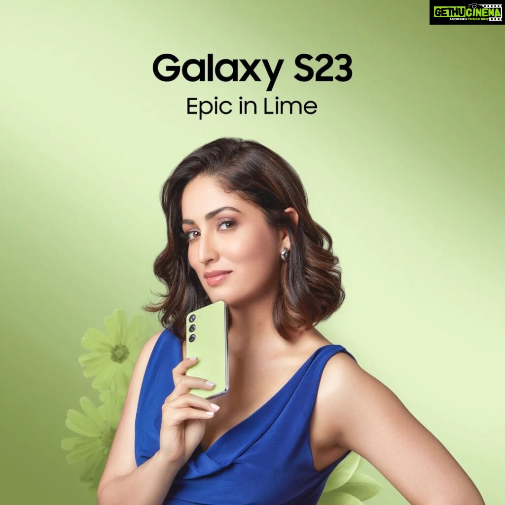 Yami Gautam Instagram - My new @samsungindia #GalaxyS23 in Lime, looks oh-so-good and shoots oh-so-fab. With its Nightography mode my night pics seem more lit than my life 😉. Have you tried it yet? #Ad