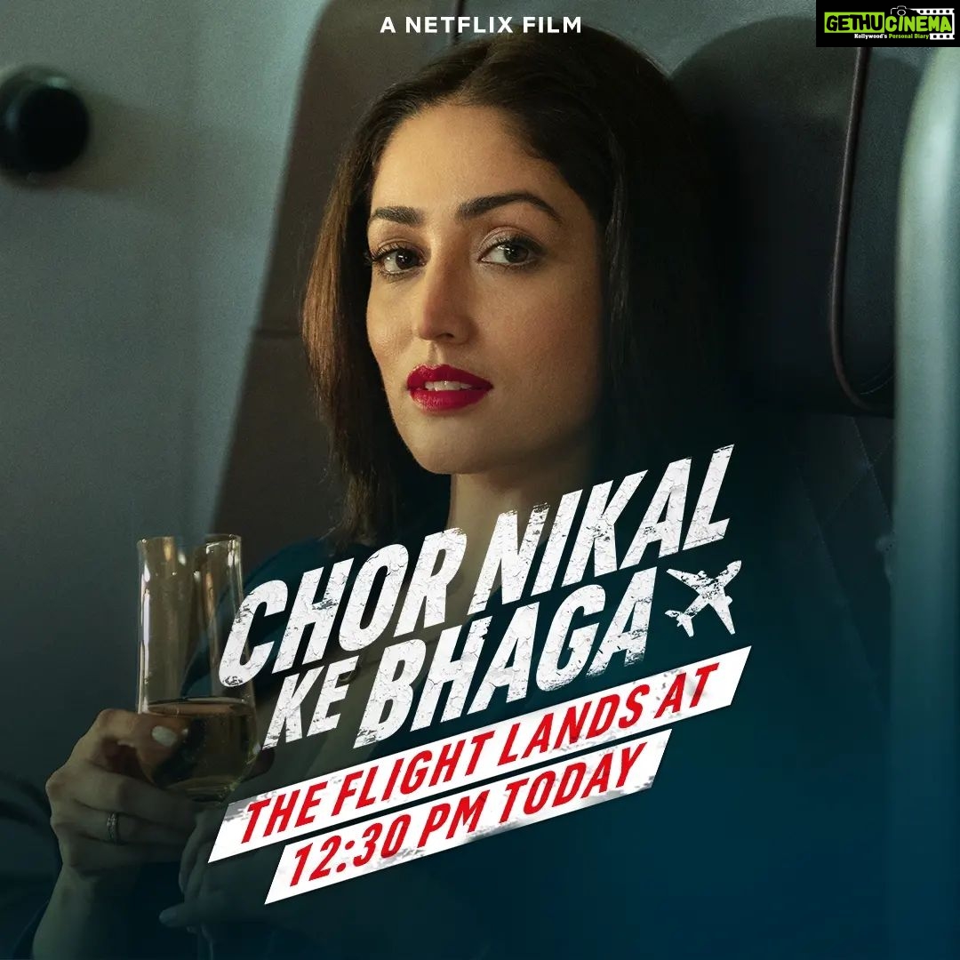 Yami Gautam Instagram - This is the final call for all the passengers boarding the flight #ChorNikalKeBhaga. @sunsunnykhez looks like we are ready to take off! #ChorNikalKeBhaga premieres at 12:30pm only on @netflix_in! @sunsunnykhez @netflix_in @maddockfilms @sharadkelkar @indraneilsengupta @ajaysinghmail #DineshVijan @amarkaushik @sirajahmed381 @vishalmishraofficial @rashmeetkaur