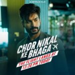 Yami Gautam Instagram - This is the final call for all the passengers boarding the flight #ChorNikalKeBhaga. @sunsunnykhez looks like we are ready to take off! #ChorNikalKeBhaga premieres at 12:30pm only on @netflix_in! @sunsunnykhez @netflix_in @maddockfilms @sharadkelkar @indraneilsengupta @ajaysinghmail #DineshVijan @amarkaushik @sirajahmed381 @vishalmishraofficial @rashmeetkaur