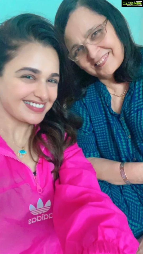 Yuvika Chaudhary Instagram - Maa❤❤ @yuvikachaudhary 🙈 #yuvikachaudhary #yuvikachoudhary #yuvika #privika #princenarula #roadies #bigboss #splitsvilla #nachbaliye #loveschool #trending #trend #trendingreels #trendingsongs