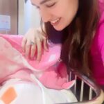 Yuvika Chaudhary Instagram – Lo  ban Gai, mai bua 🧿❤️ #blessed  congratulations new mom dad @aakashaparnatomar  @dr.aparna2810